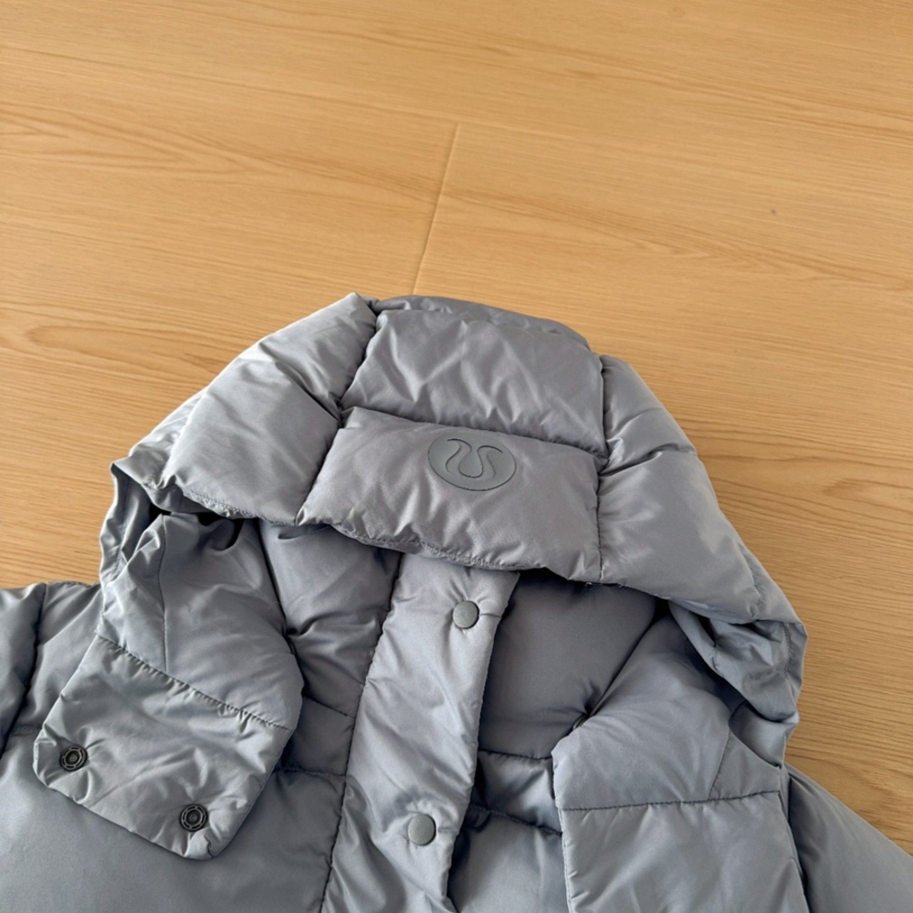 Lululemon Grey Short Hooded Puffer Down Jacket Winter Coat - Picture 12 of 12